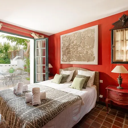 Galerna -keyweek House With Heated Swimming Pool Holiday home *